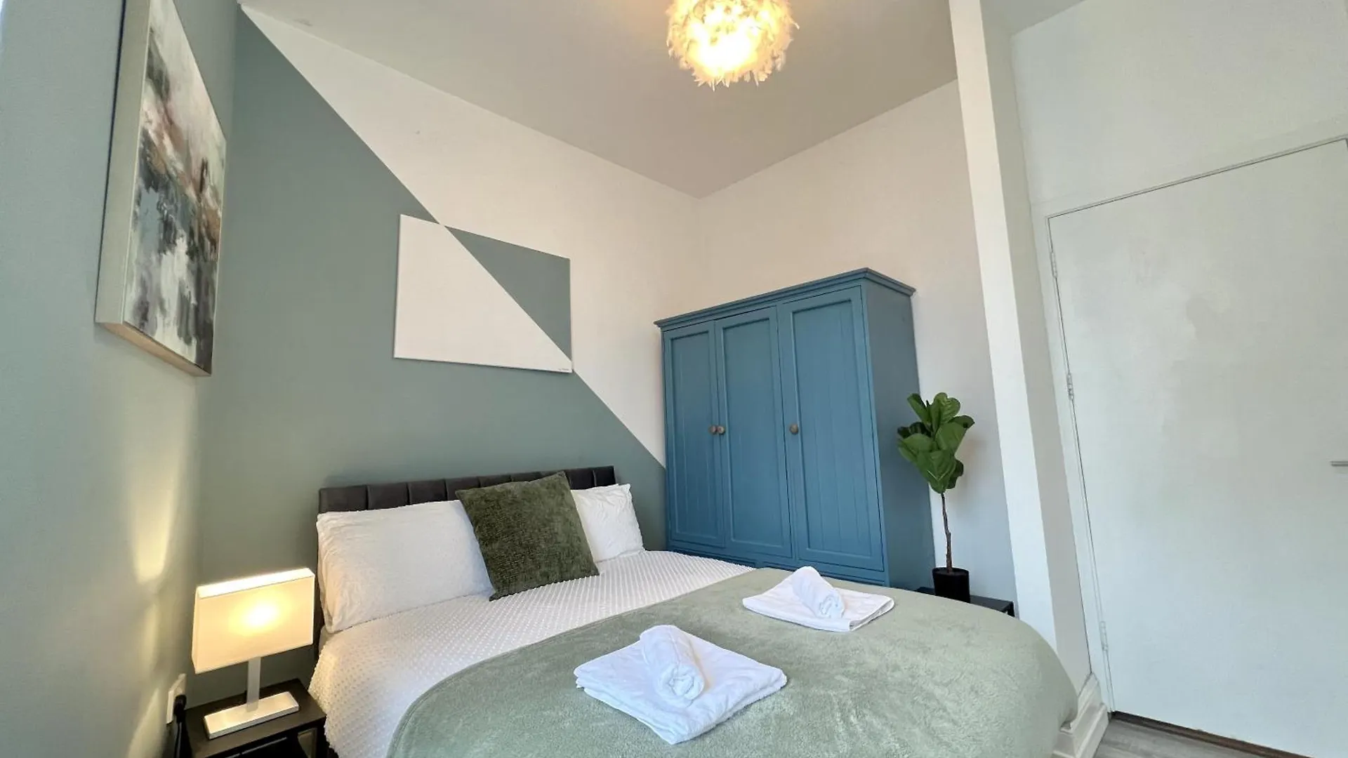 Lovely Flat At Temple Bar 더블린