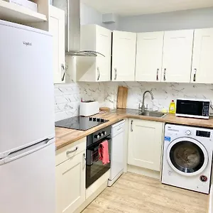 Appartamento Lovely 2 Bedroom In, Dublino