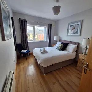 Cosy Beachfront In Salthill Apartment Galway